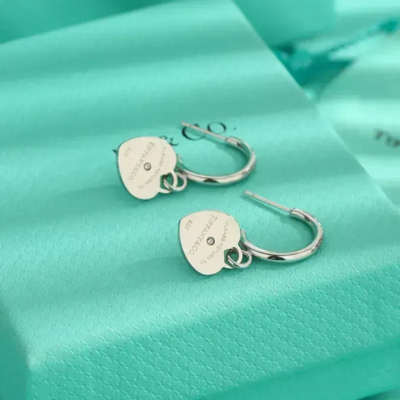 Tiffany Heart Huggies