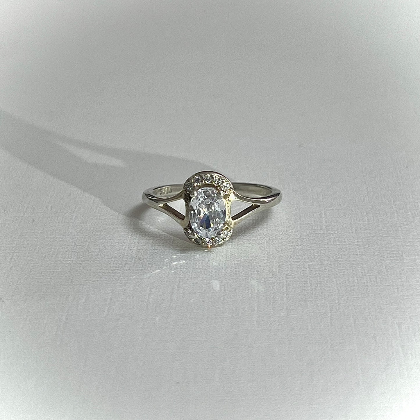 Anillo Cristal Ovalado