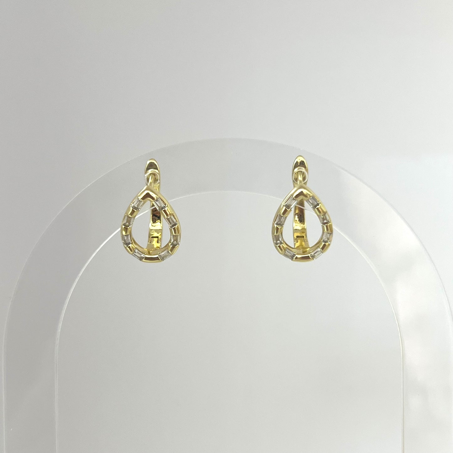 French Hollow Drops