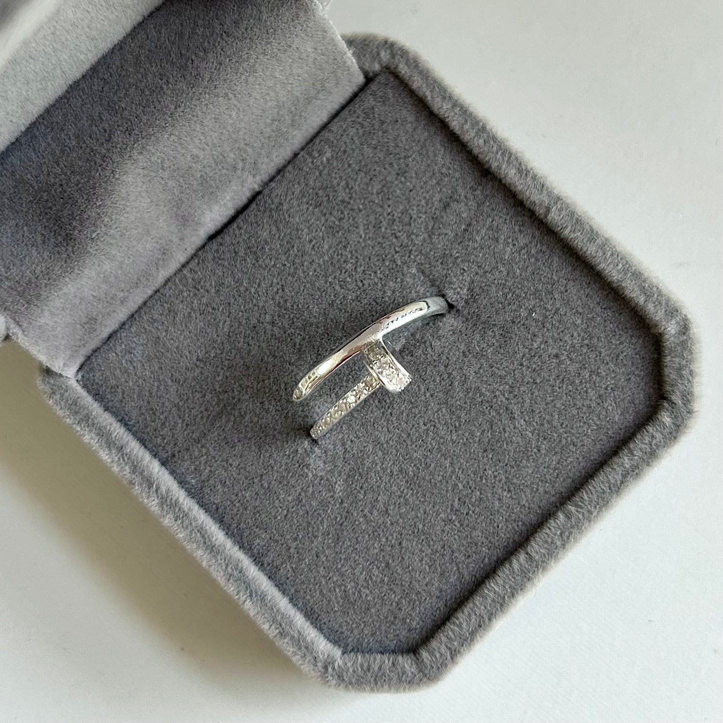 Nail Ring