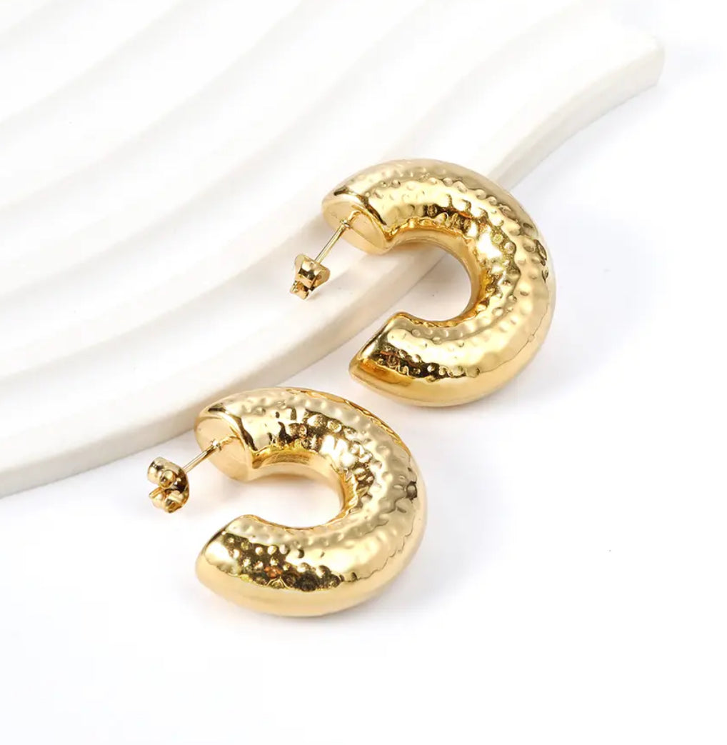 Textured Chunky Hoops