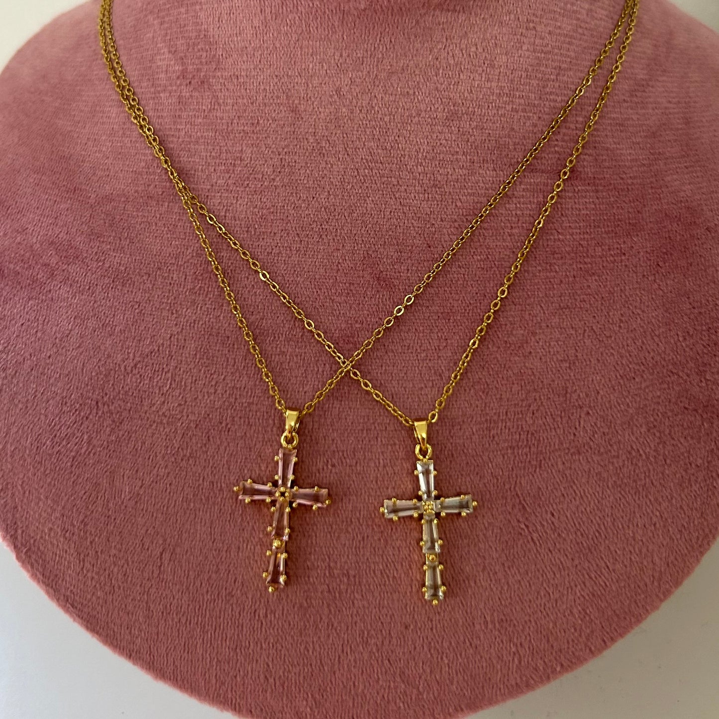 Dainty Medium Cross