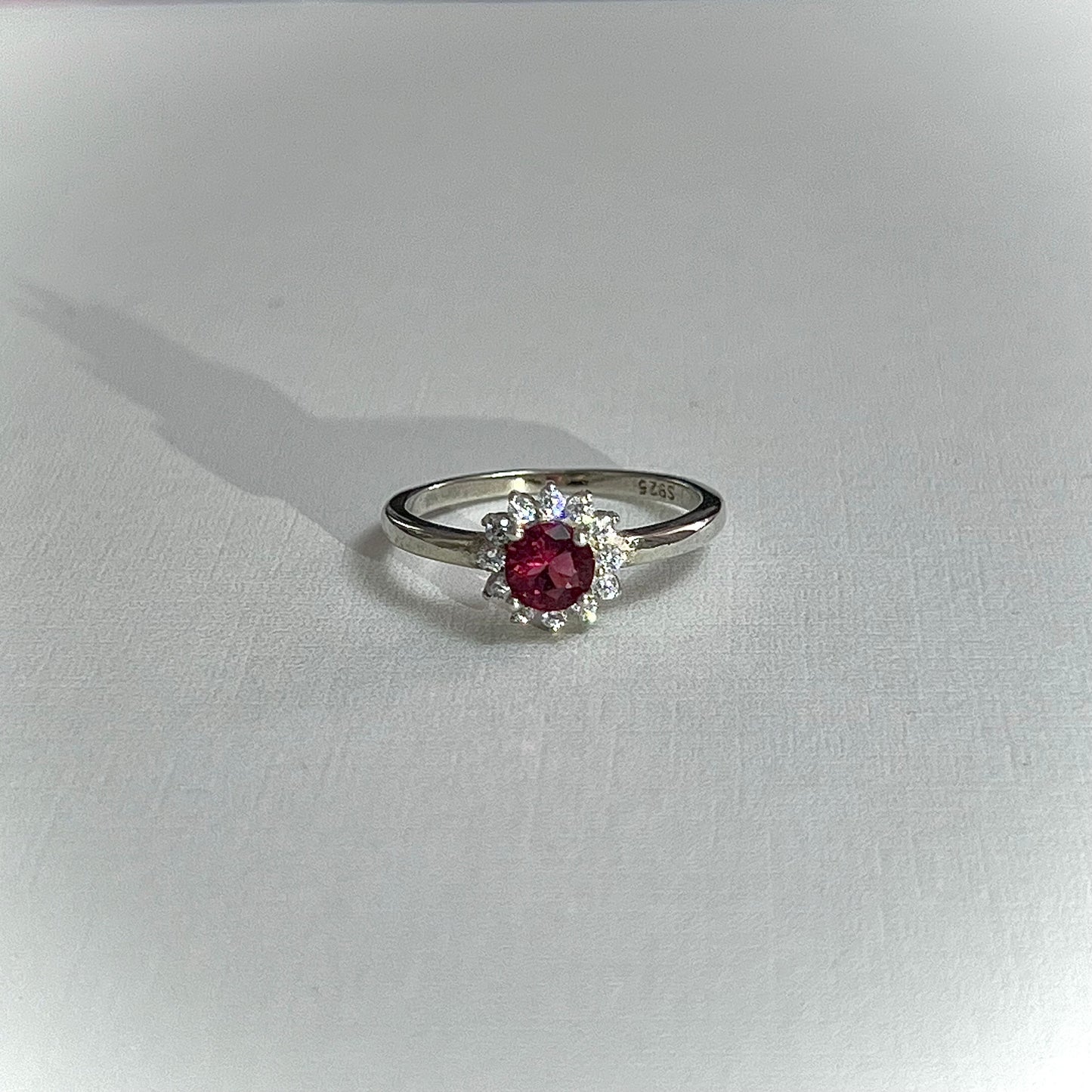 Anillo Cristal Fucsia