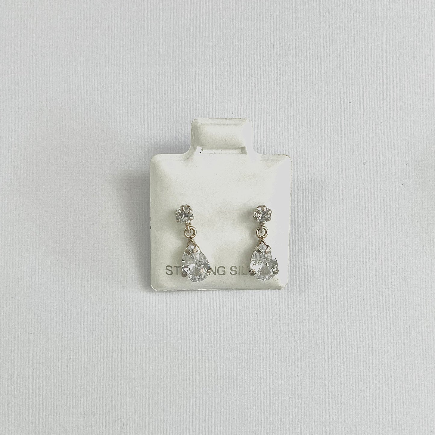 Dainty Diamond Drops