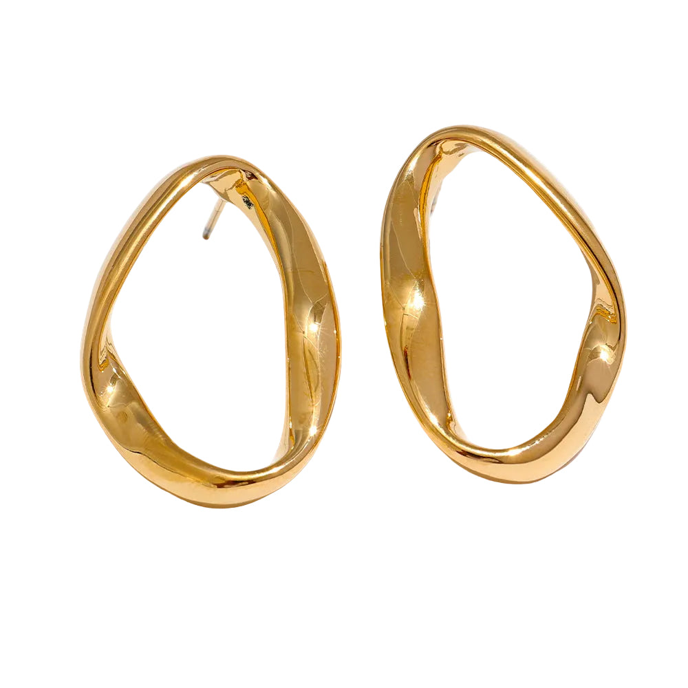 Minimalistic Studs