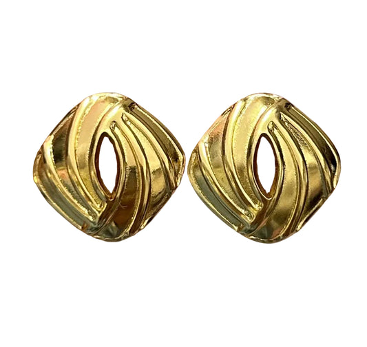 Rhombus Textured Studs