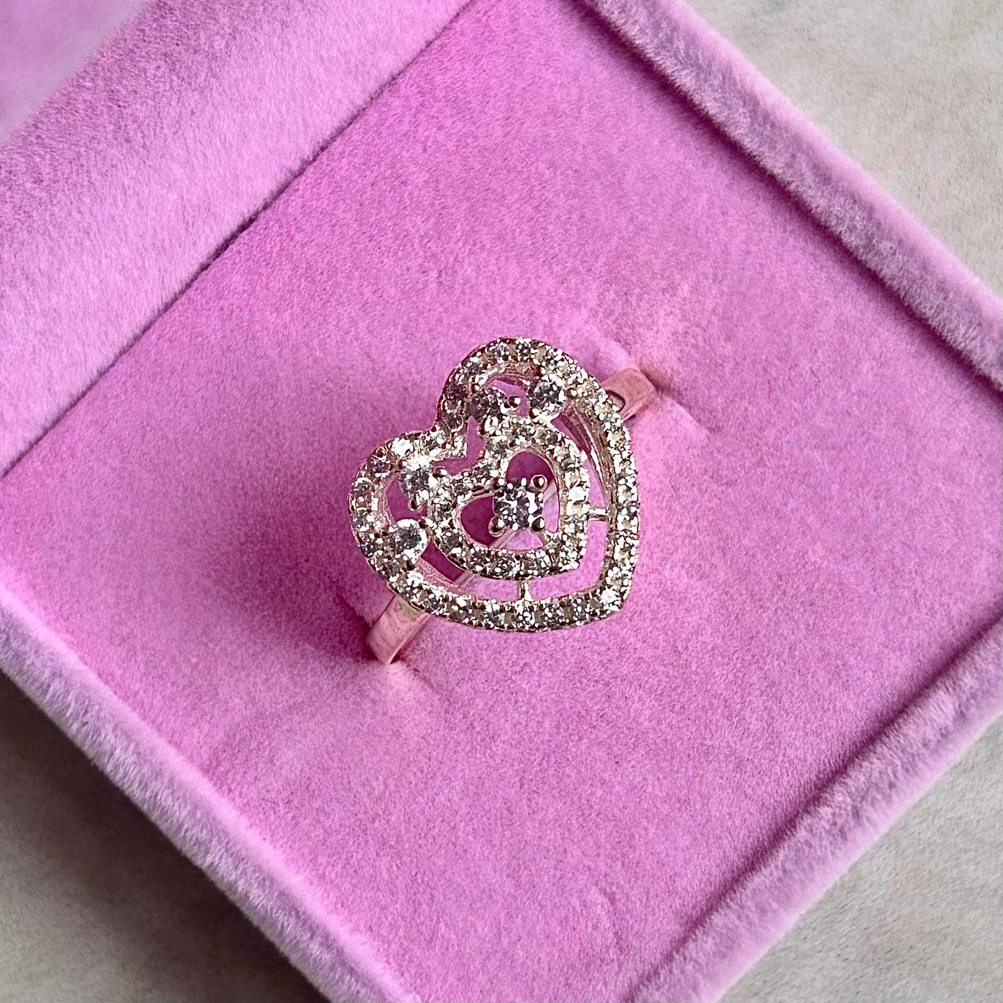 Dainty Heart Ring