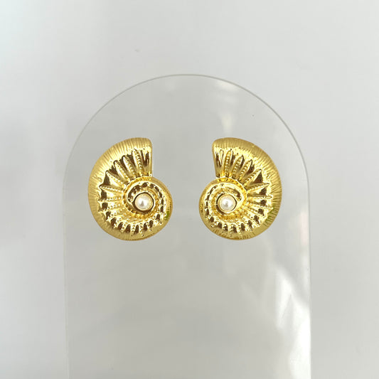 Shell Pearl Studs