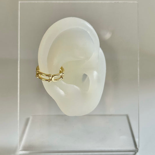 Links Ear Cuff