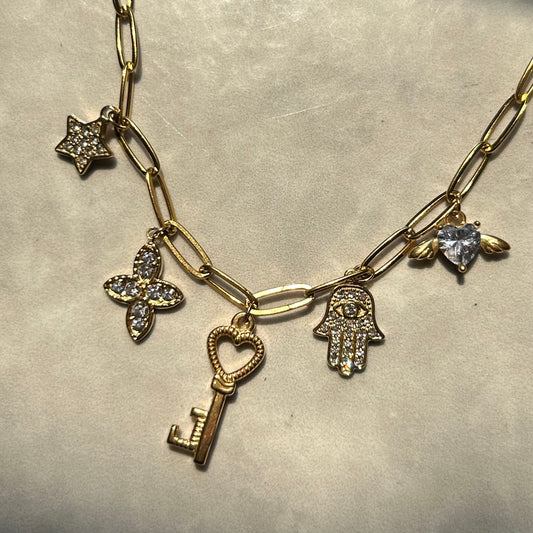 Maxi Charm Necklace